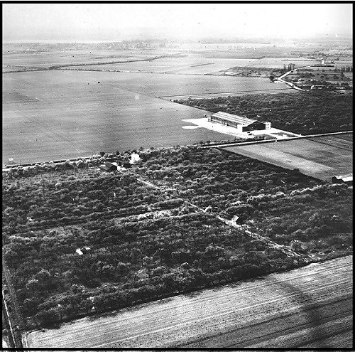 The original Fairey Aviation building standing on the Great Western Aerodrome.  